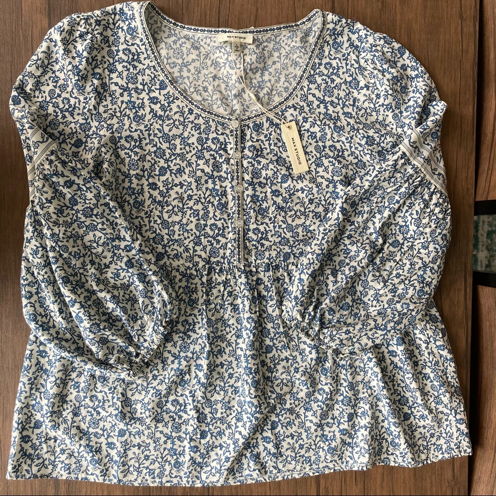 Max Studio Bubble Sleeve Blouse